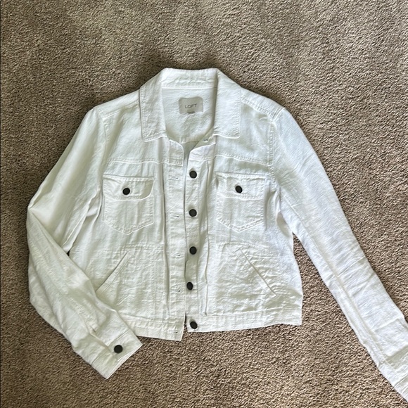 Loft-White Jacket - Picture 1 of 6